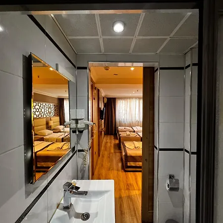 Prens Hotel 3*